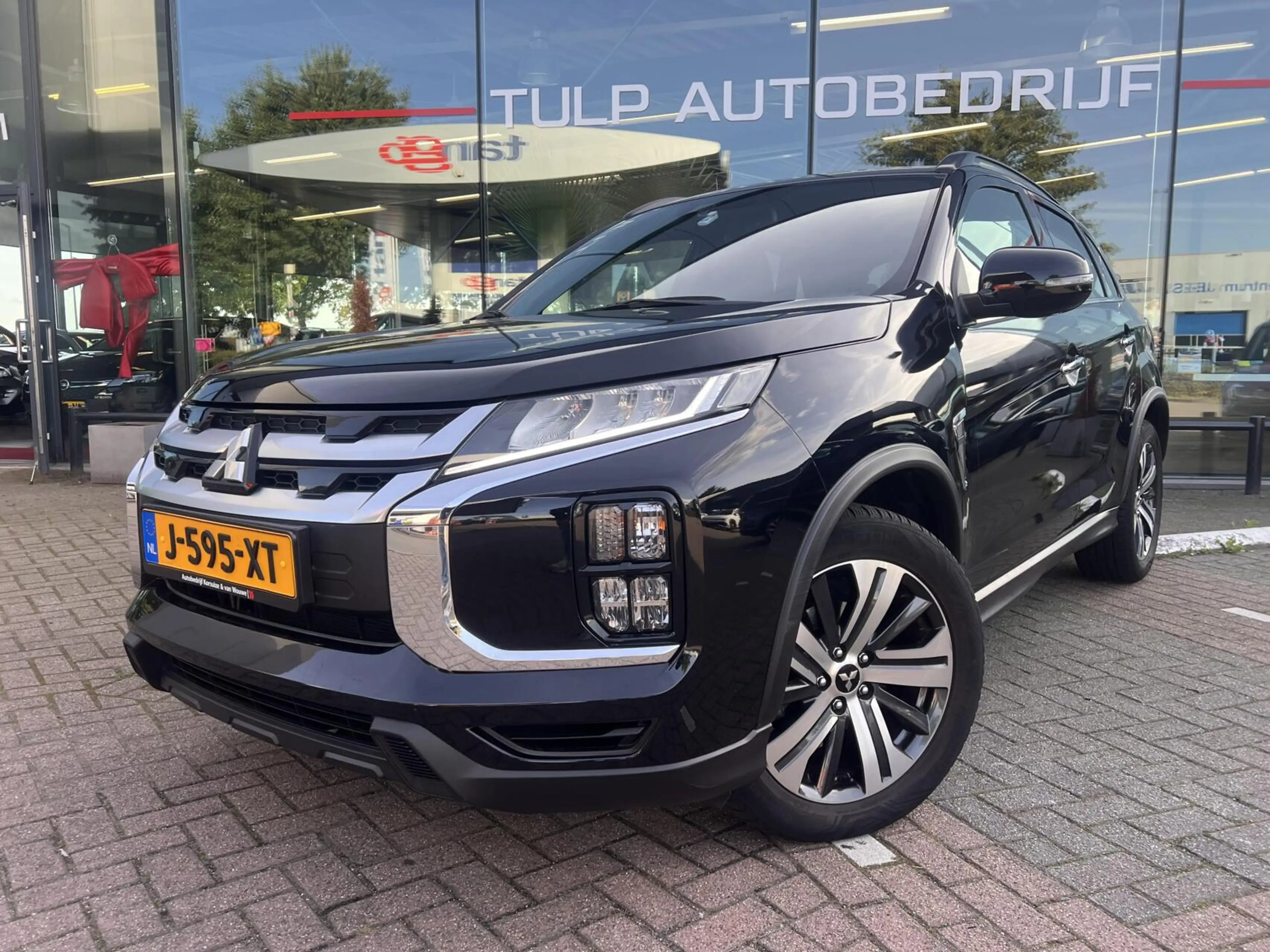 Mitsubishi ASX 2.0 Intense Automaat Clima Cruise PDC LED NAP — photo 5