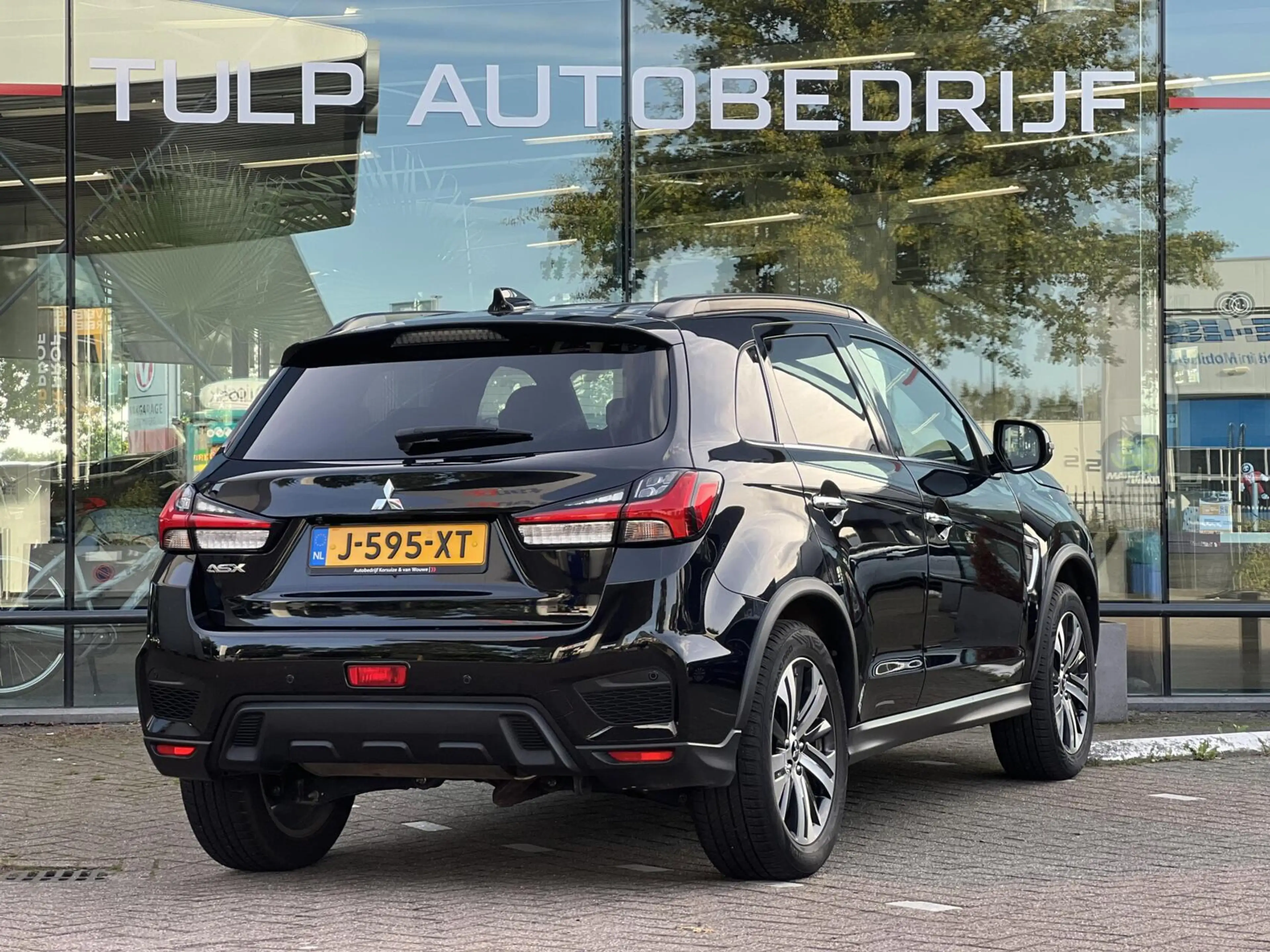 Mitsubishi ASX 2.0 Intense Automaat Clima Cruise PDC LED NAP — photo 4
