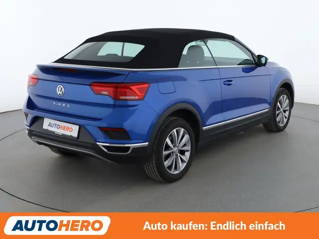 Volkswagen T-Roc view 6