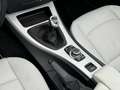 BMW 320 320d Exclusive Edition 1.Hand Navi Leder Xenon TOP Schwarz - thumbnail 43