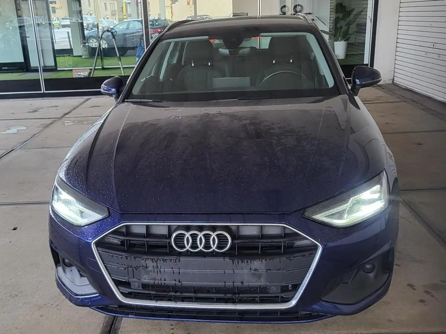 Audi A4 A4 Avant 30 TDI S tronic Bleu - 1