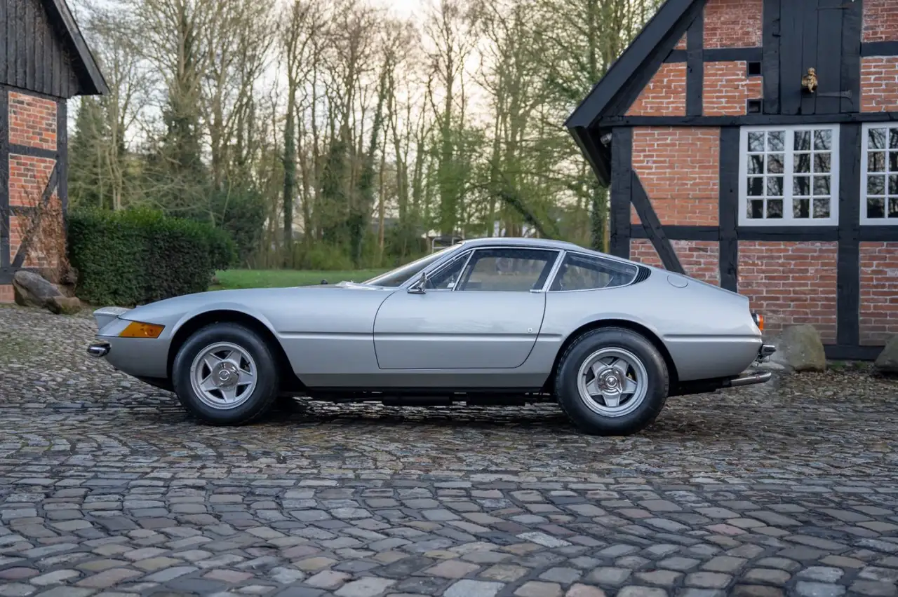 Ferrari 365 GTB4 Daytona **Ferrari Classiche Zertifikat*, foto 6