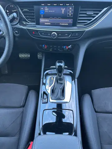 Opel Insignia view 14