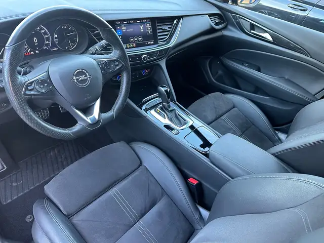 Opel Insignia view 10