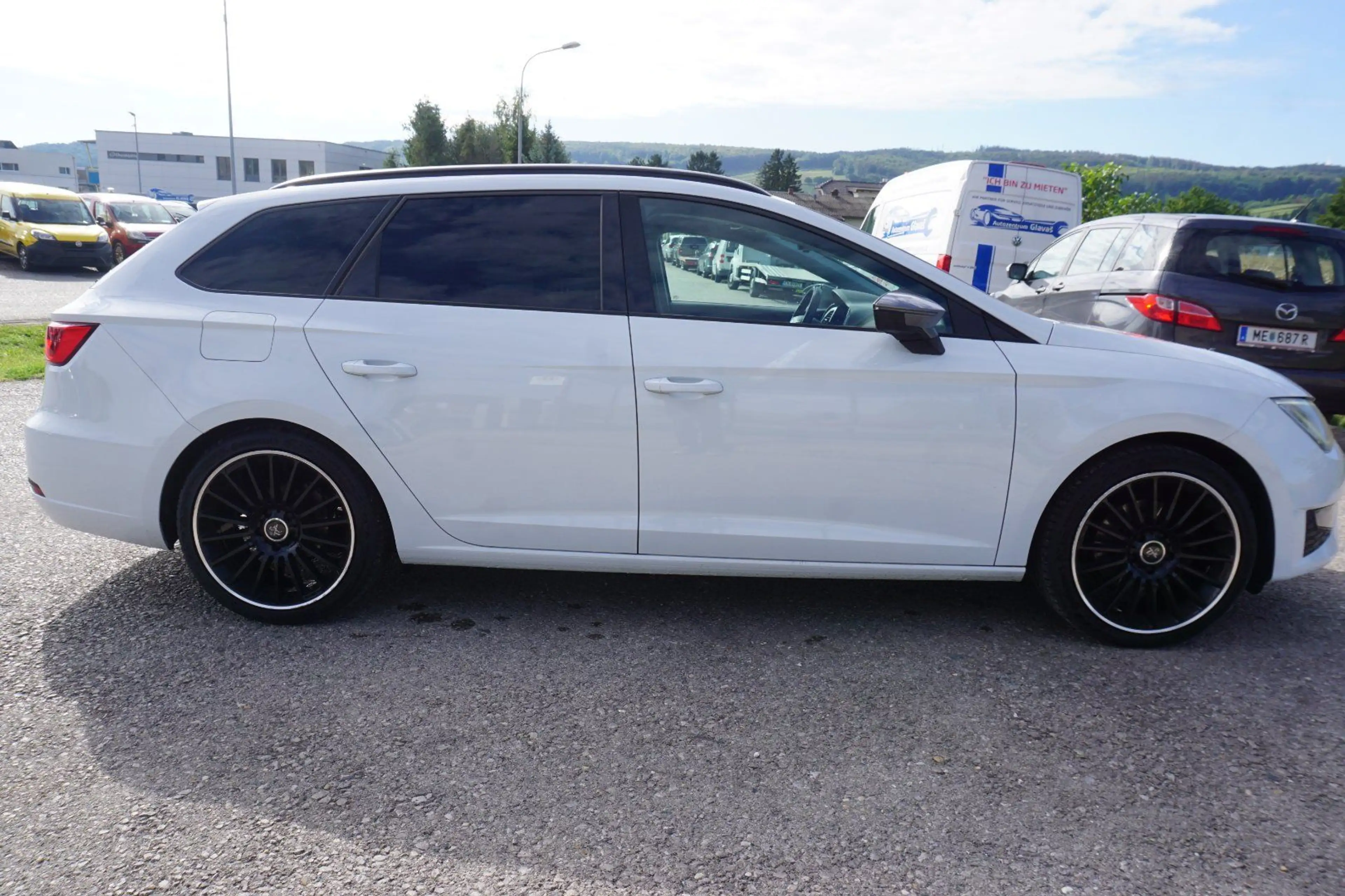 SEAT Leon FR — photo 7
