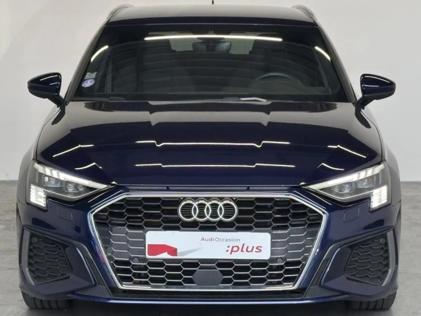 Audi A3 35 TFSI 150ch Mild Hybrid S line S tronic 7 Bleu - 2