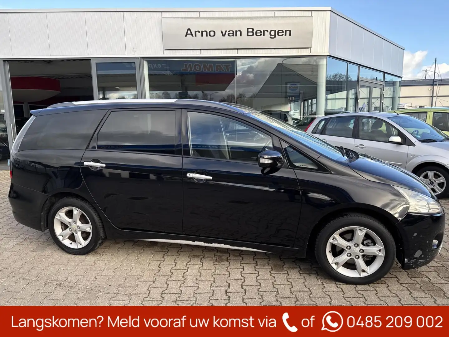 Mitsubishi Grandis 2.4-16V InSport, 7 persoons, climatronic, cruiseco Zwart - 1