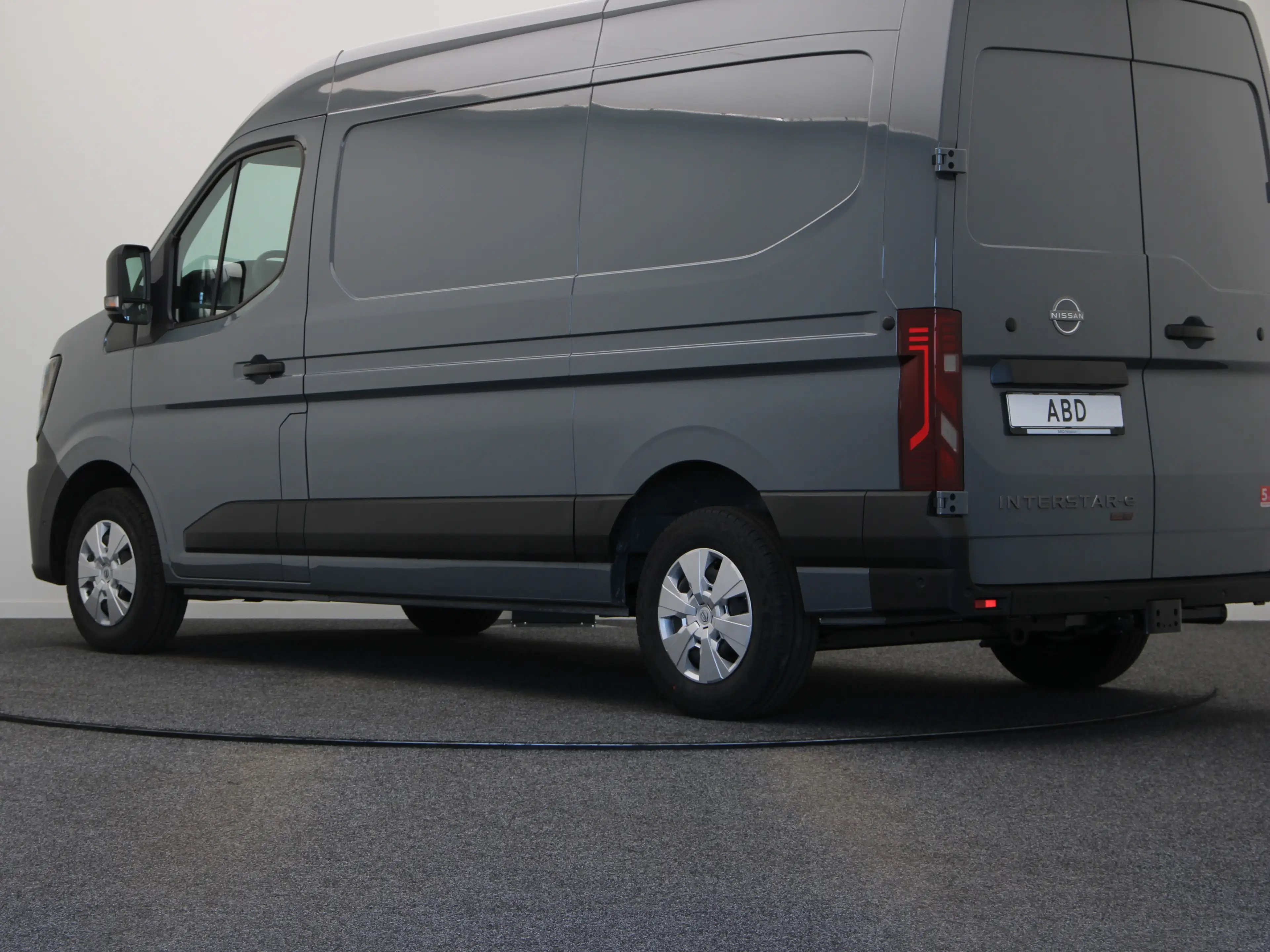 Nissan Interstar Interstar-e Limited + Trekhaak 87 kWh | 7" TFT kle — photo 4