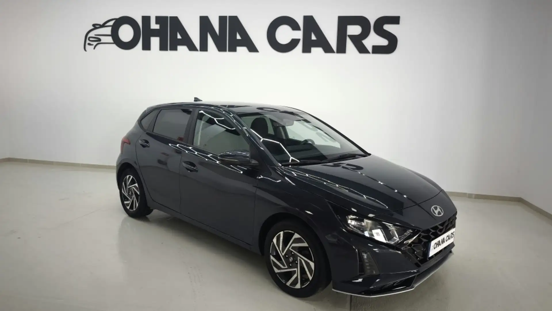 Hyundai i20 1.0 TGDI Klass 100 Gris - 1