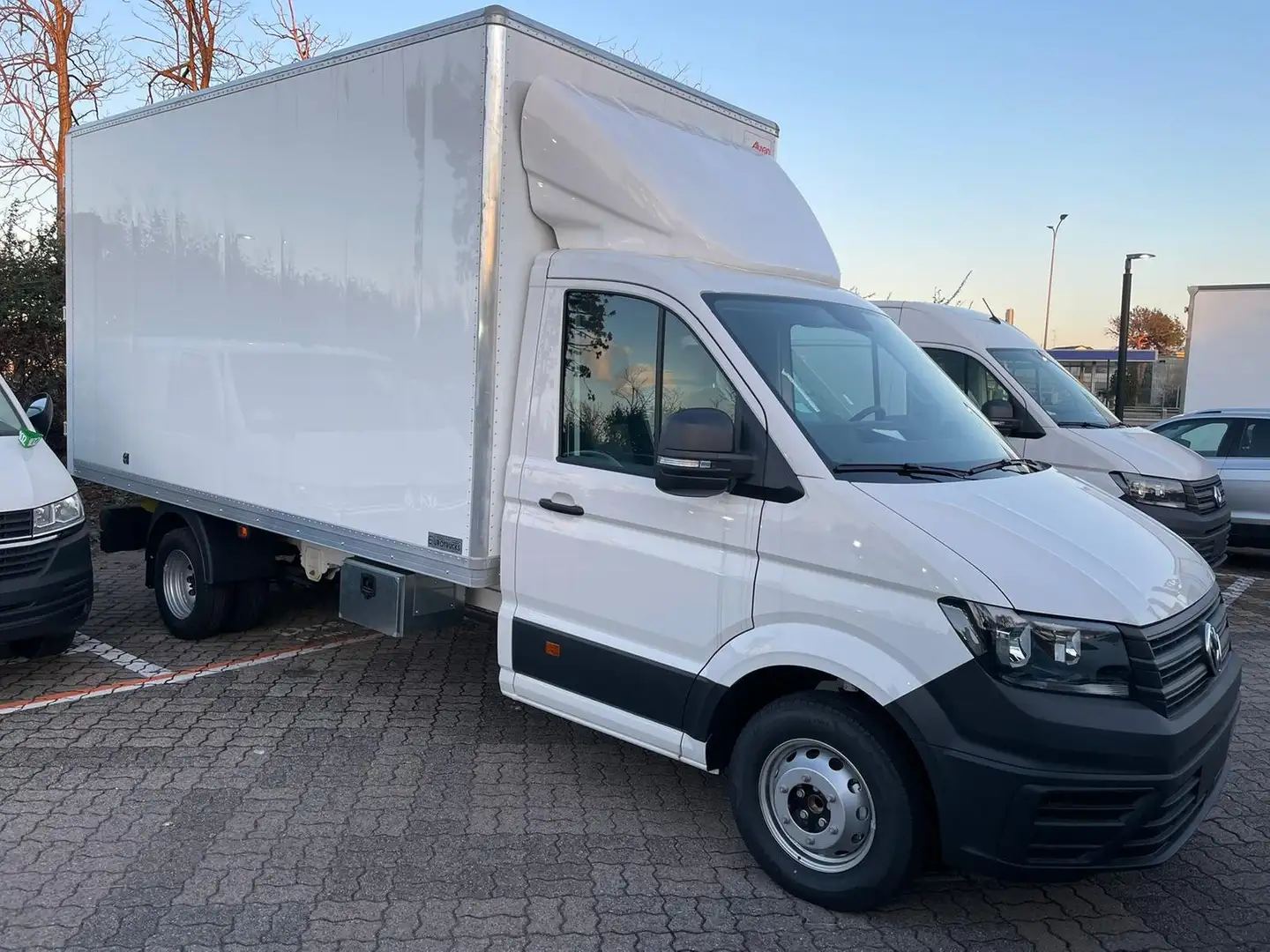 Volkswagen Crafter Furgonatura 8 bancali 35 L4 2.0 TDI 140cv post.RG Bianco - 2