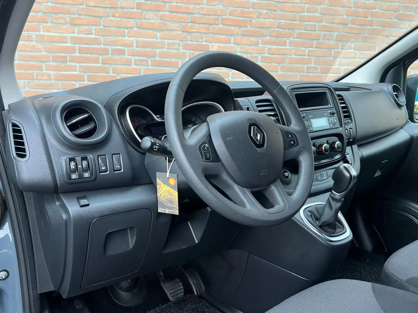 Renault Trafic 2.0dCi 145PK Aut. Lang / Camera / Cruisecontrol / Grijs - 2