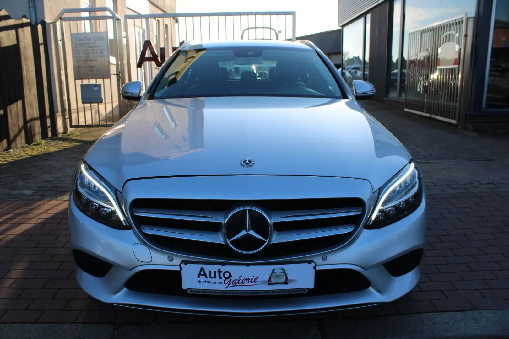 Mercedes-Benz C 200 C T-Modell|Automatik|Avantgarde|LED|Alu Silber - 2