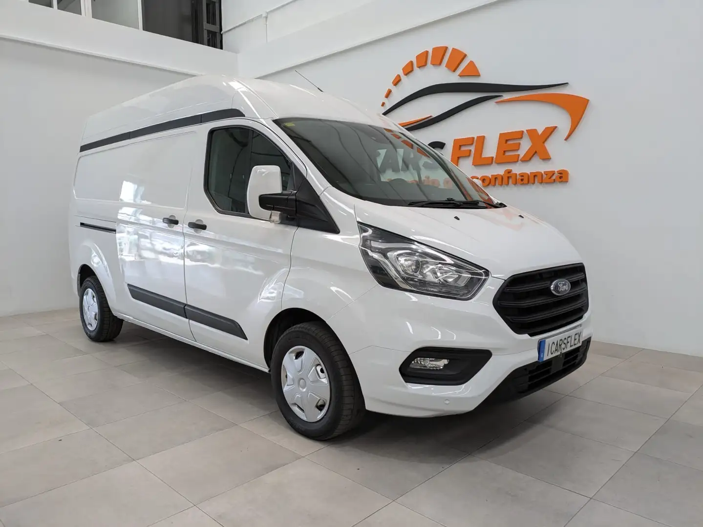 Ford Transit 350 125kW L2 Ambiente Tracción Delantera Blanc - 1