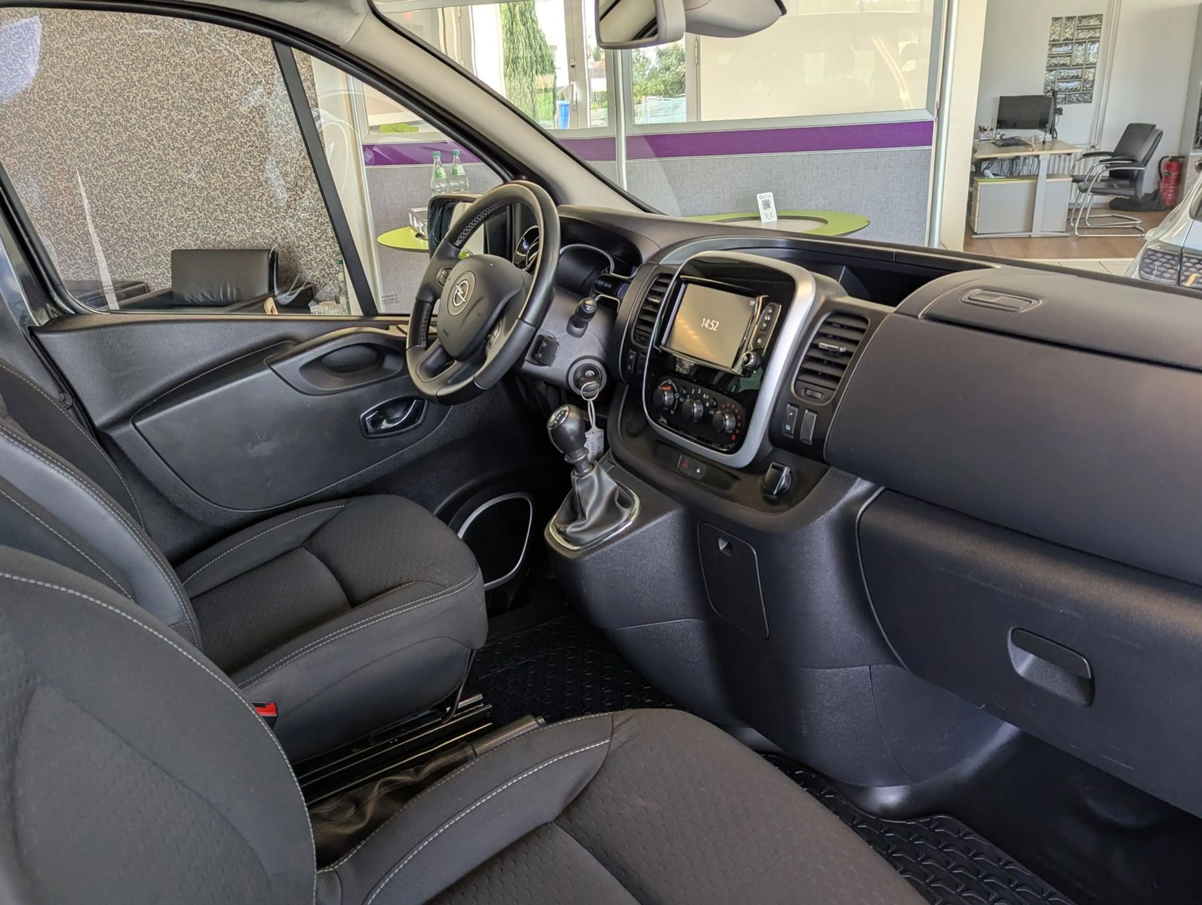 Opel Vivaro B 1.6 CDTI L2H1 Lang Kamera Navi SHZ Temp — photo 11