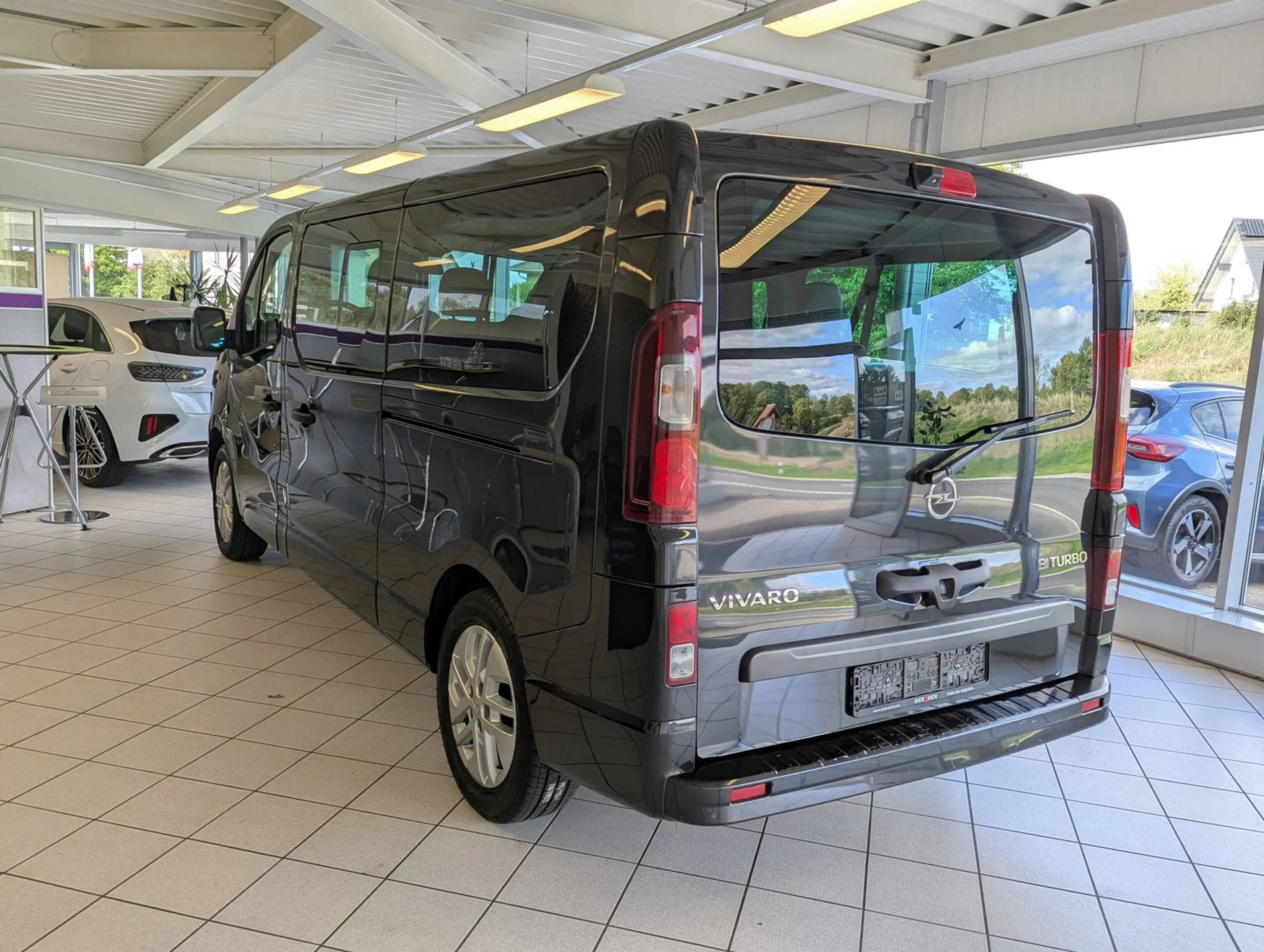 Opel Vivaro B 1.6 CDTI L2H1 Lang Kamera Navi SHZ Temp — photo 4