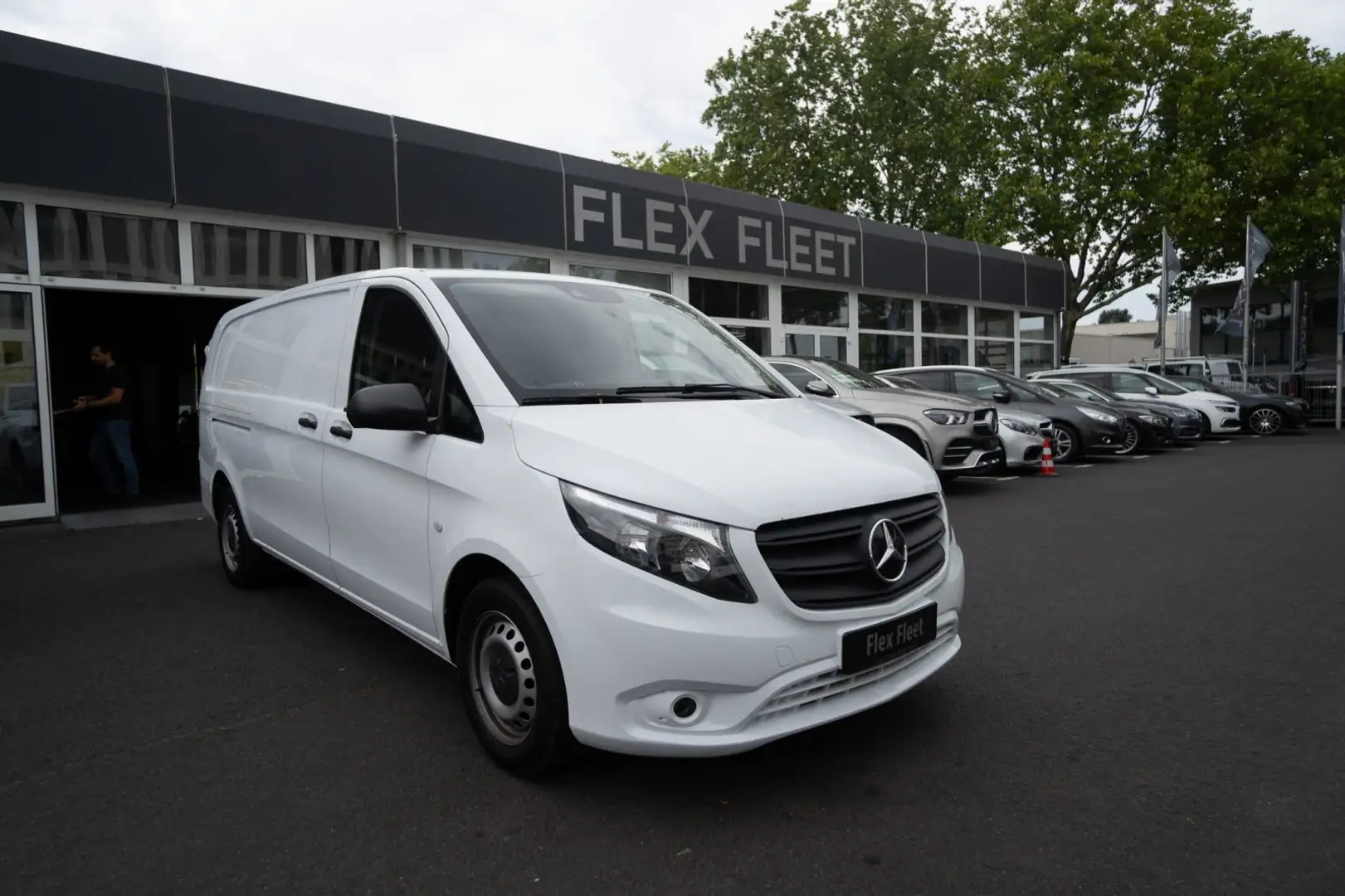 Mercedes-Benz Vito Kasten 116 CDI  RWD extralang Klima AHK Blanc - 1