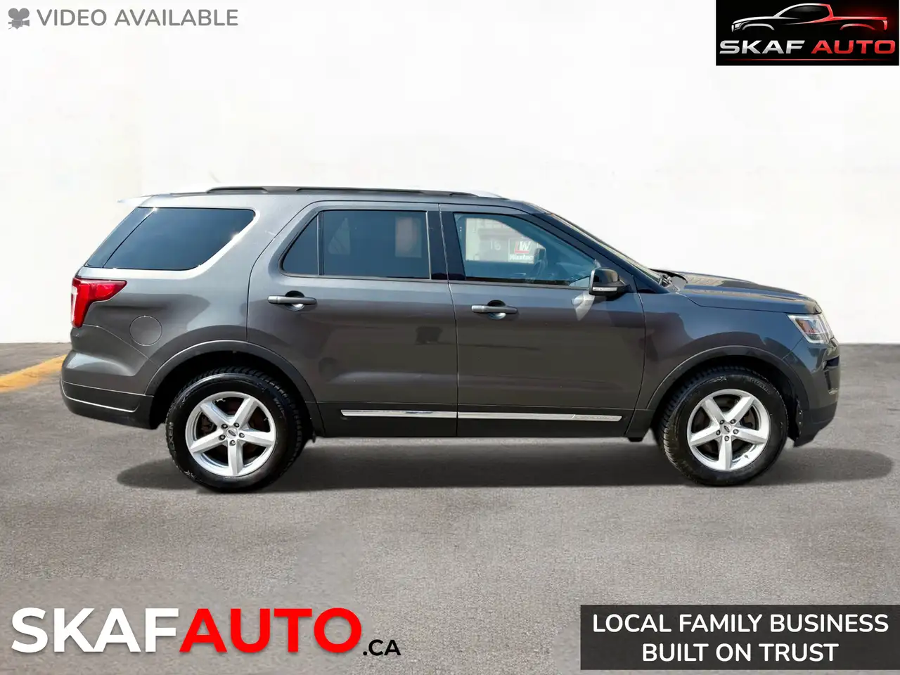 Ford Explorer photo Ford Explorer