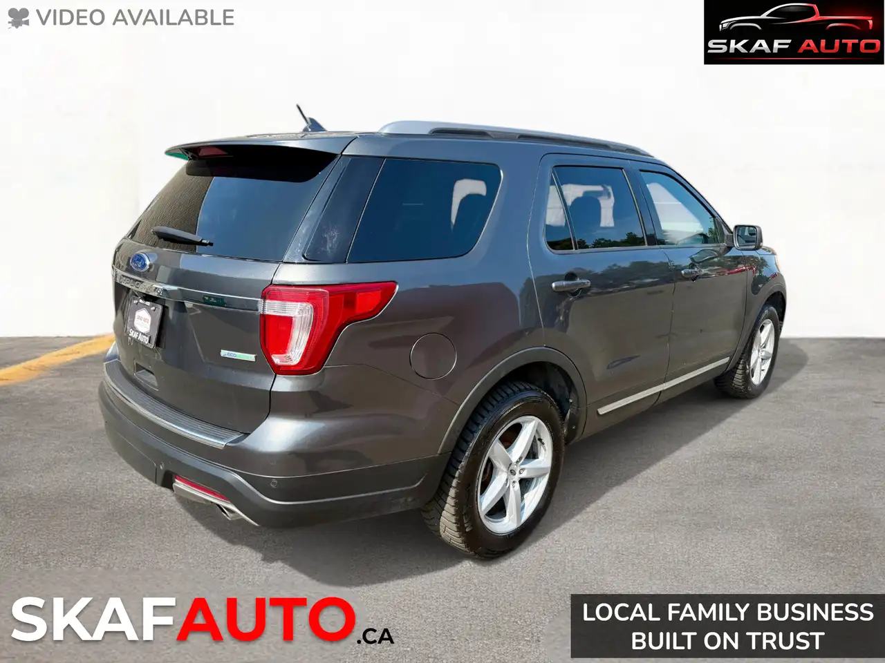 Ford Explorer photo Ford Explorer