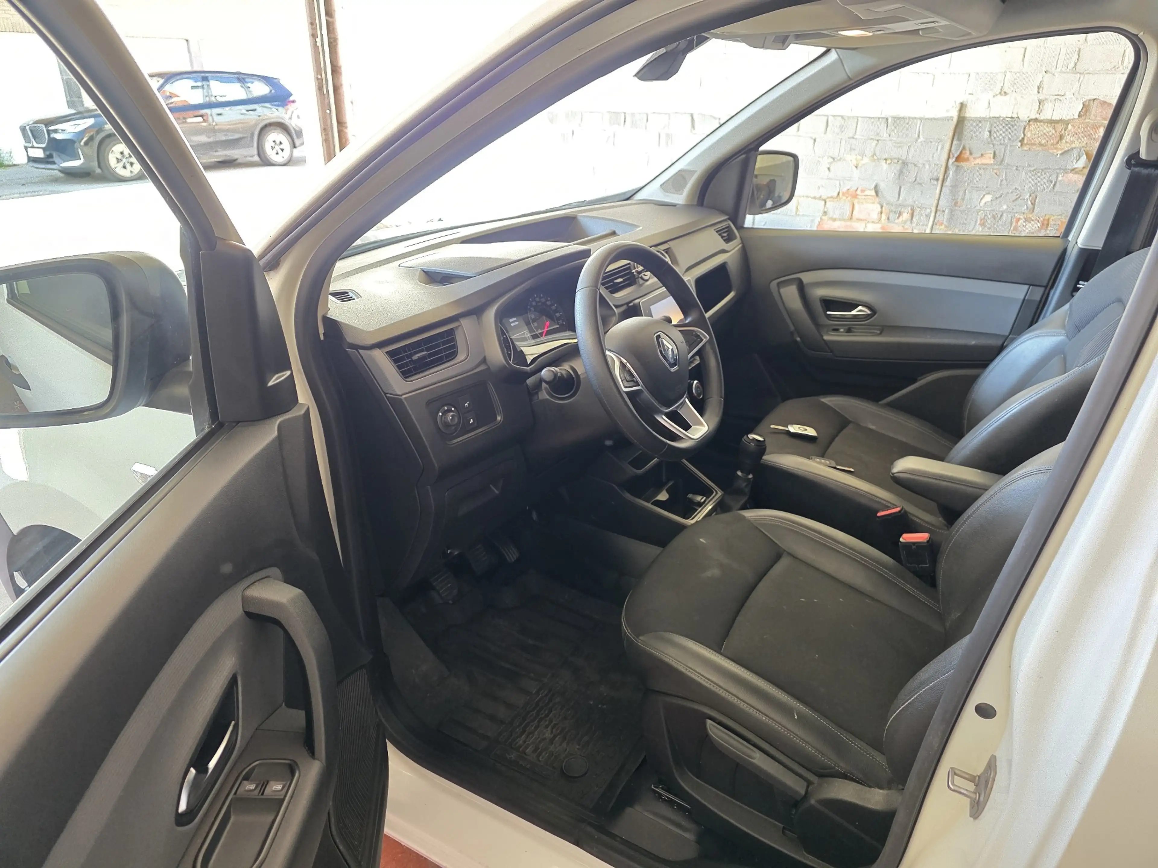 Renault Express Express 1.3 TCe EU6d clim — photo 8