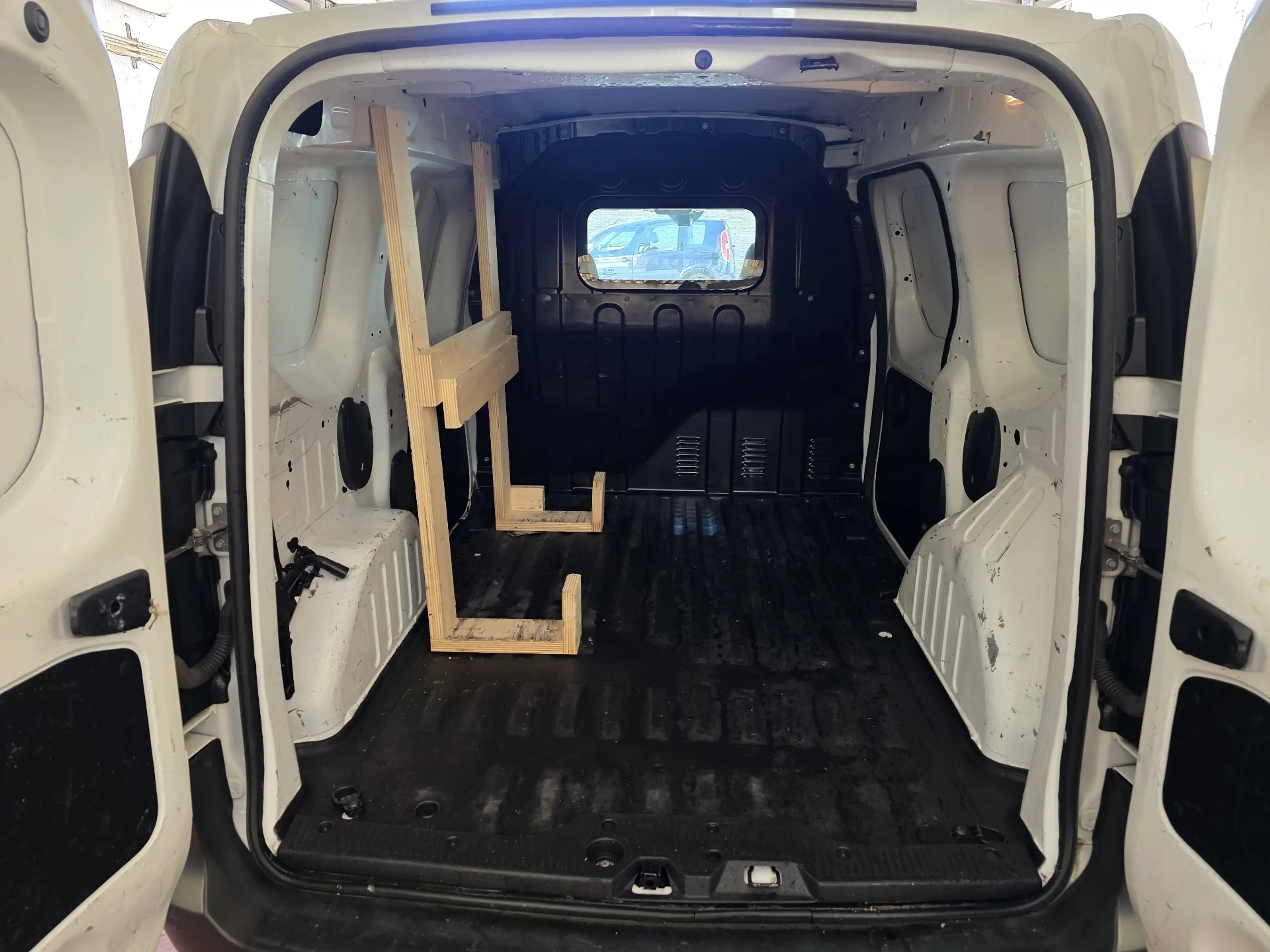 Renault Express Express 1.3 TCe EU6d clim — photo 10