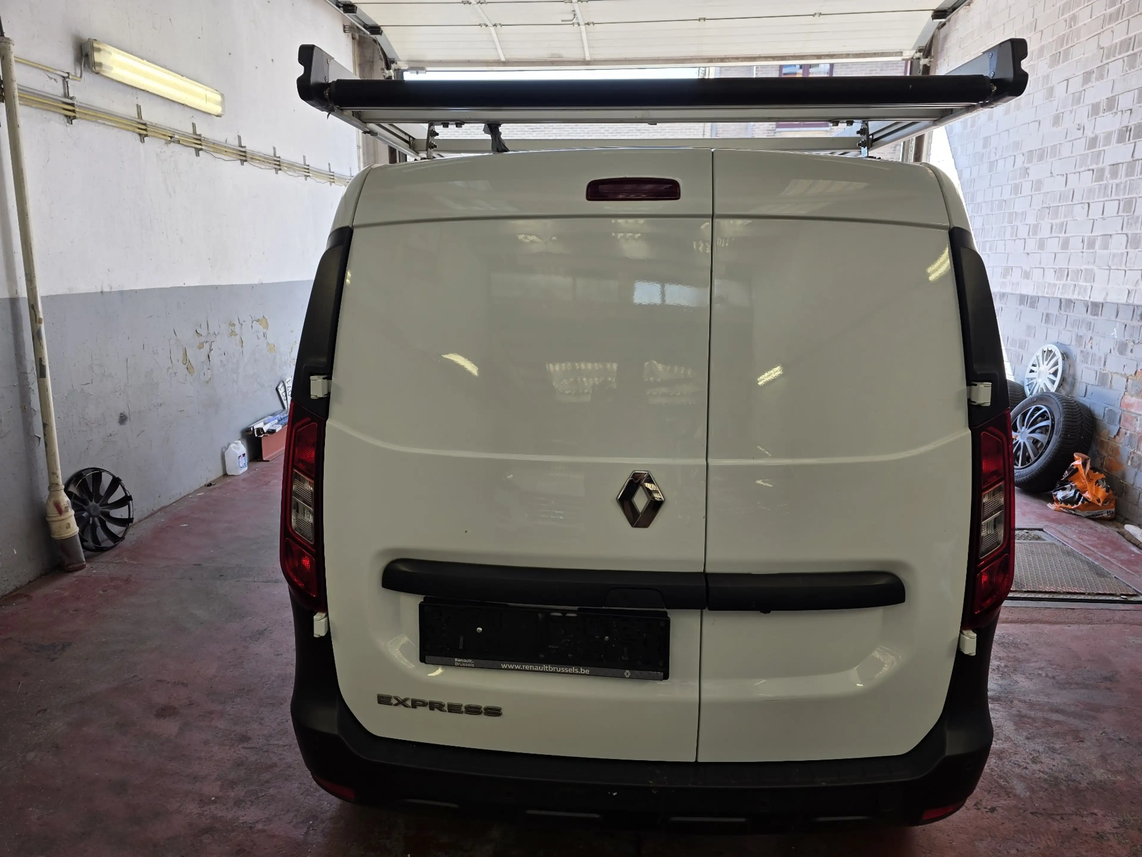 Renault Express Express 1.3 TCe EU6d clim — photo 6