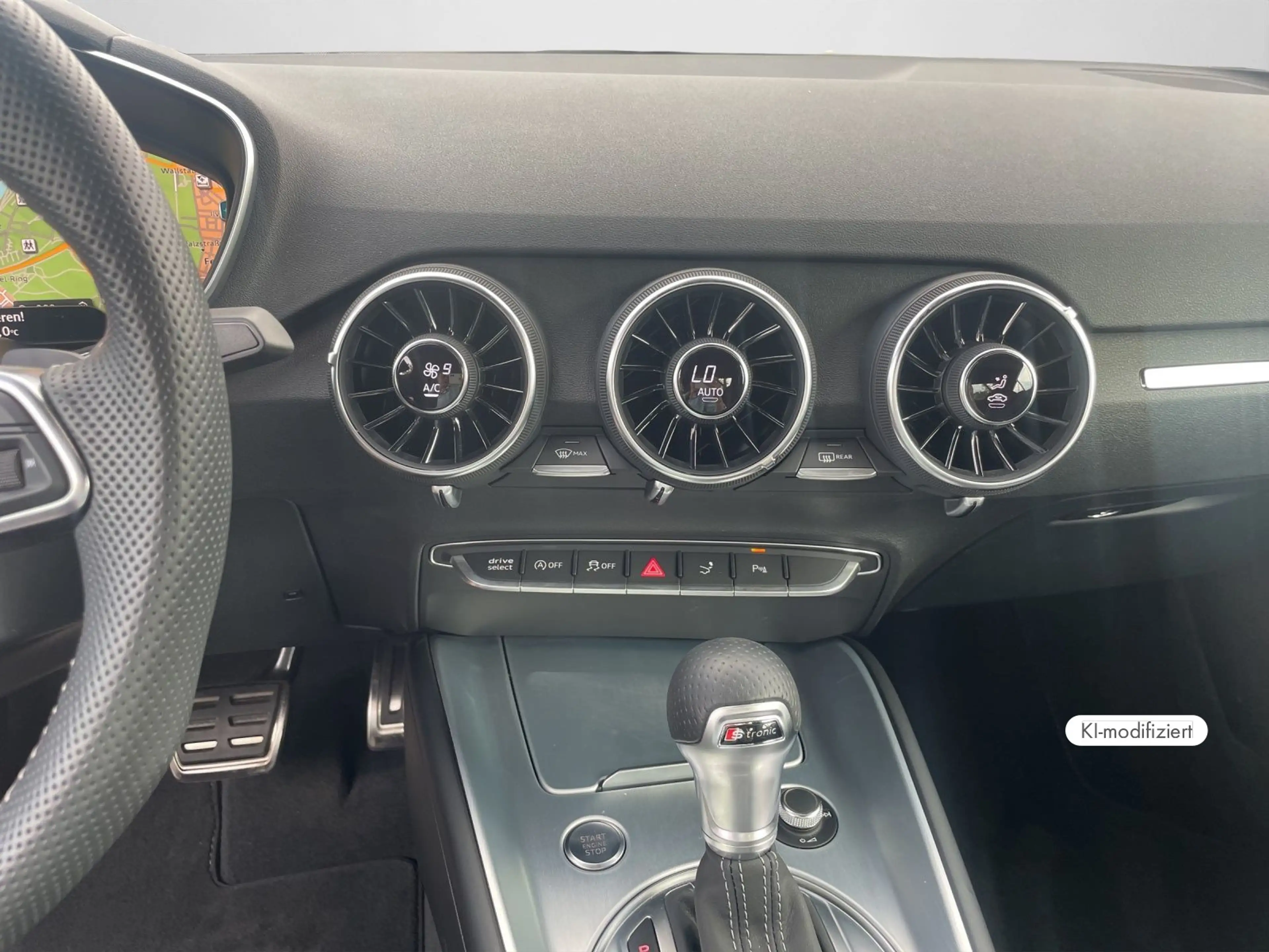Audi TT Coupé S line 45 TFSI 180 kW S tronic S line S — photo 11