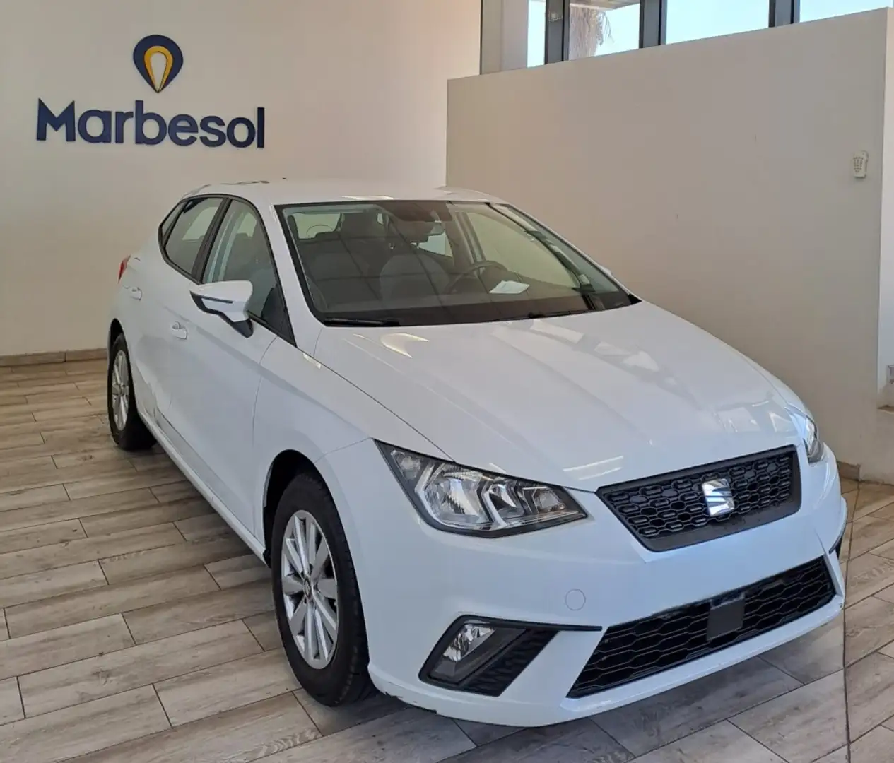 SEAT Ibiza 1.0 TSI S&S FR 110 Blanc - 1