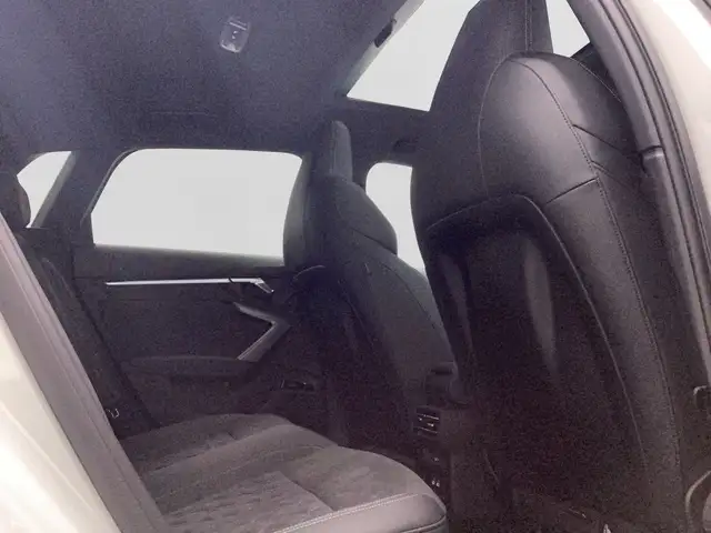 Audi A3 view 5