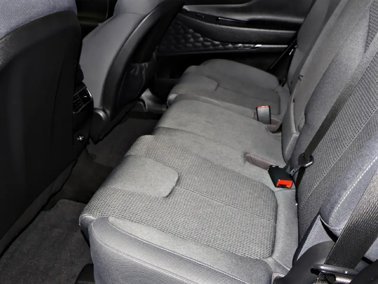 Hyundai SANTA FE снимка Hyundai SANTA FE