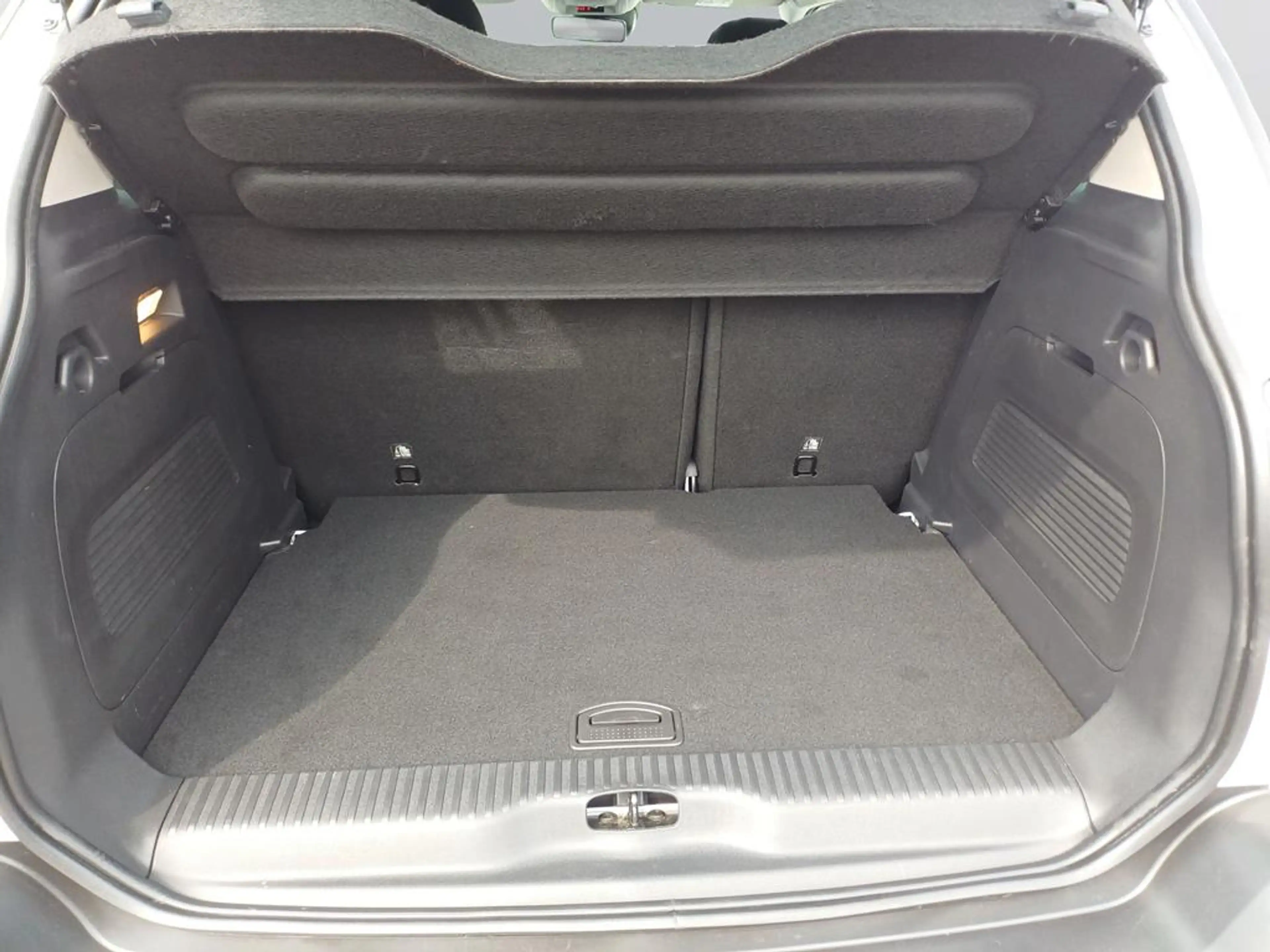 Citroen C3 Aircross PureTech 110 S&S Shine — photo 7