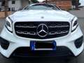 Mercedes-Benz 200 GLA 200 D Automatic PREMIUM SPORT night Edition bijela - thumbnail 1