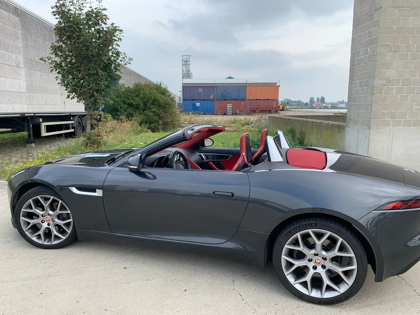 Jaguar F-Type Cabriolet 2.0 i4 R-Dynamic - 2