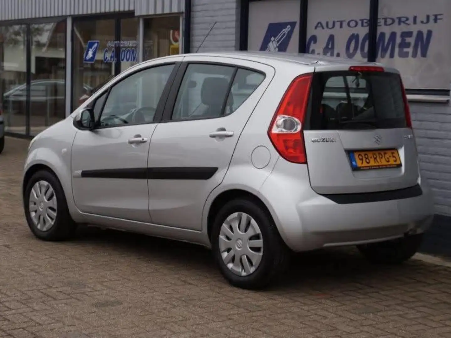 Suzuki Splash Splash 1.0 Comfort Gri - 2