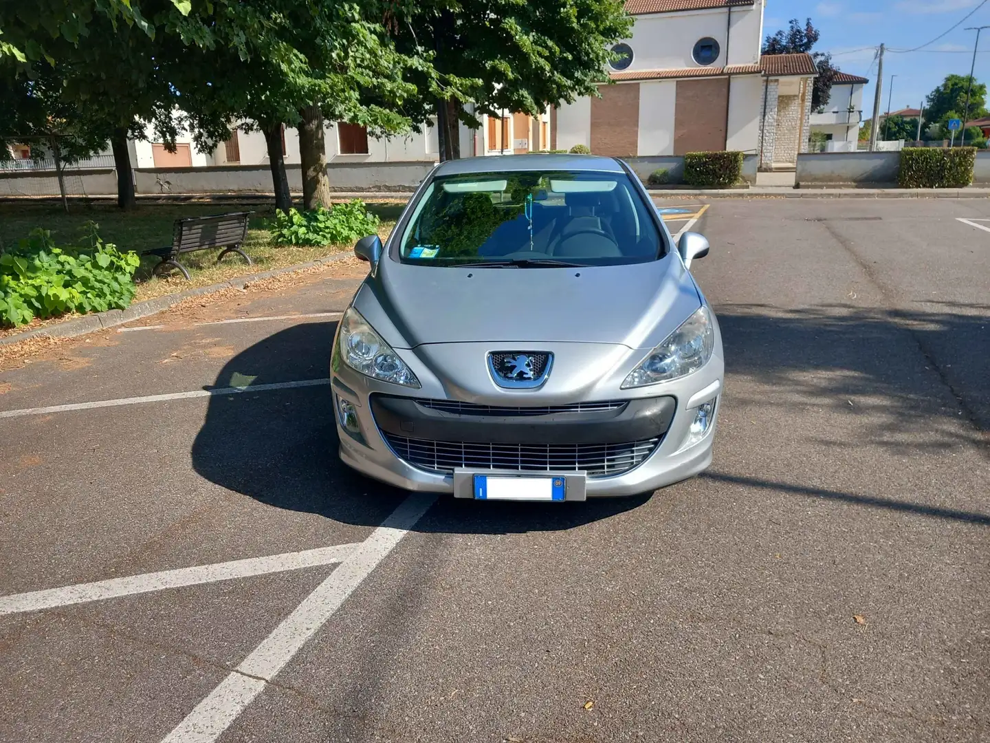 Peugeot 308 TECNO 1.6 120CV Zilver - 2