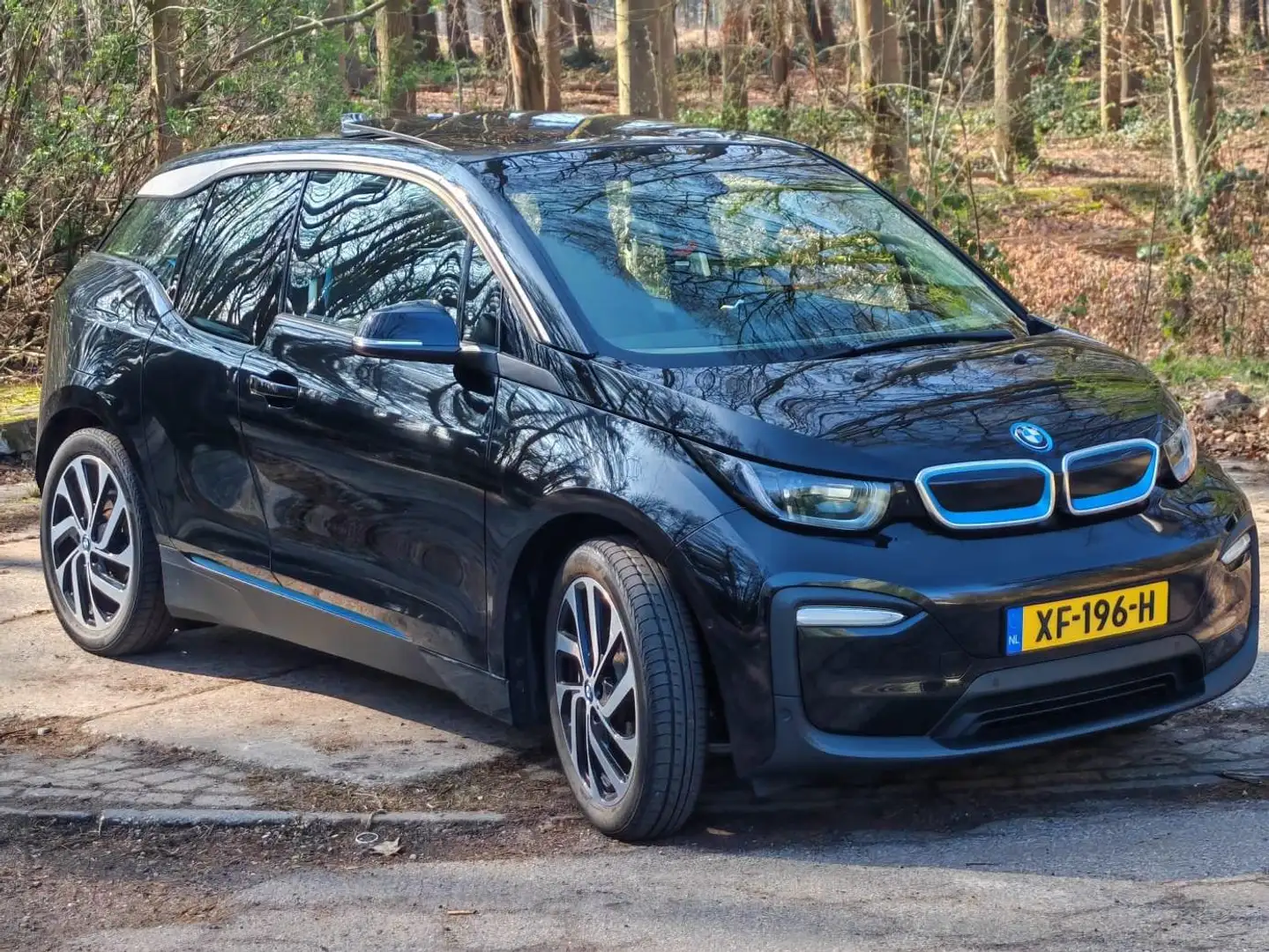 BMW i3 i3 Basis 120Ah 42kWh Zwart - 1
