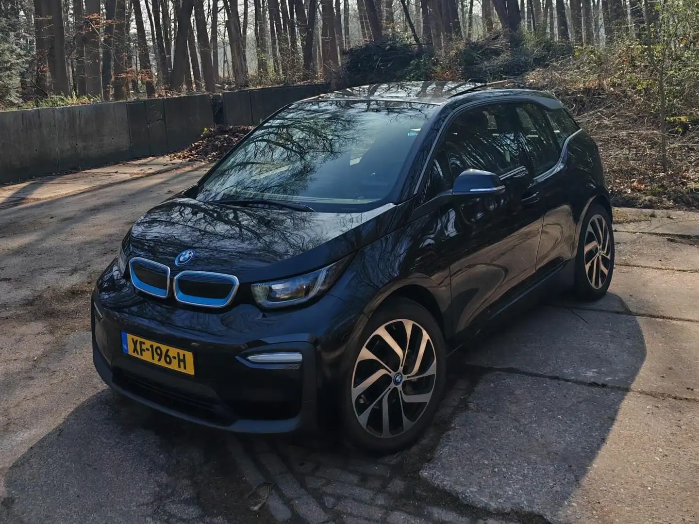 BMW i3 i3 Basis 120Ah 42kWh Zwart - 2