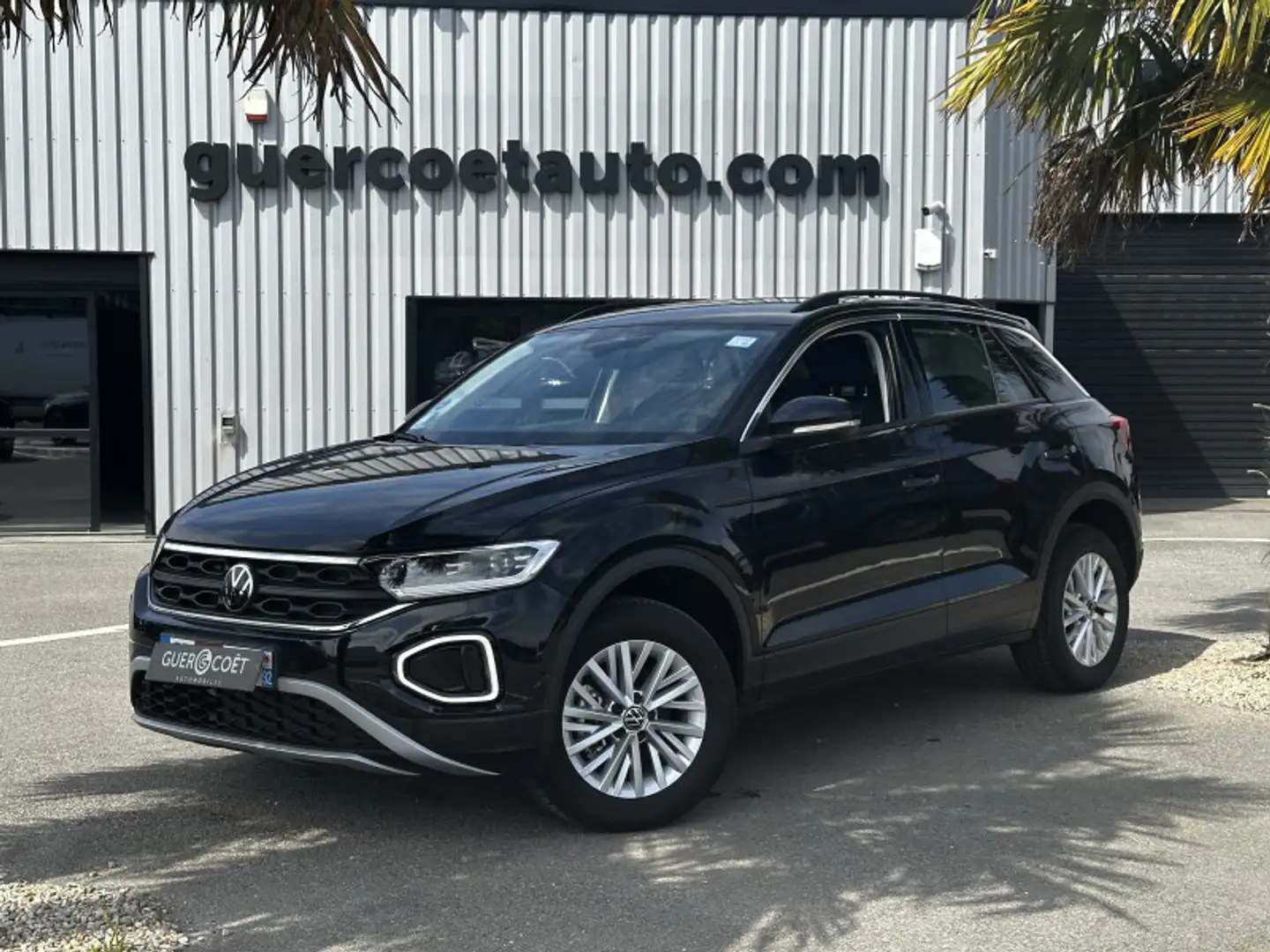 Volkswagen T-Roc 1.0 TSI 110CH LIFE PLUS - 1