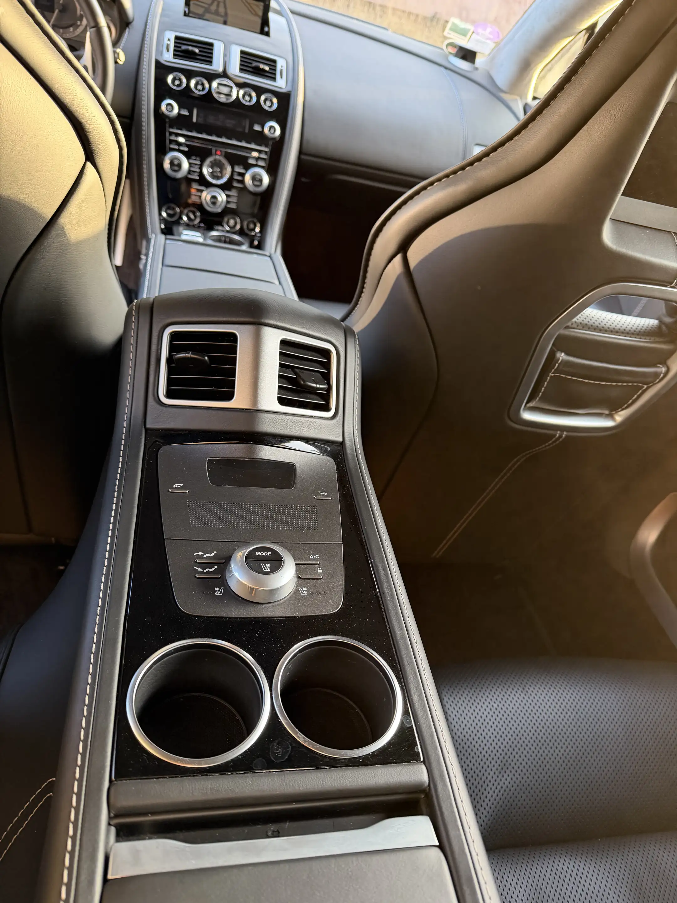 Aston Martin Rapide Rapide S Erst 20.825 Km — photo 11