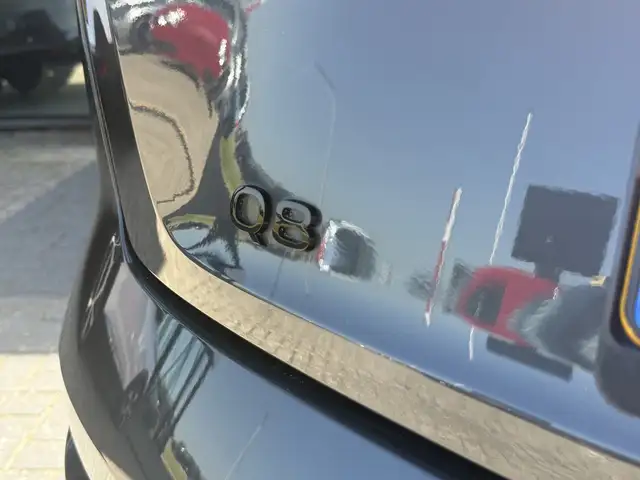 Audi Q8 E-Tron view 15