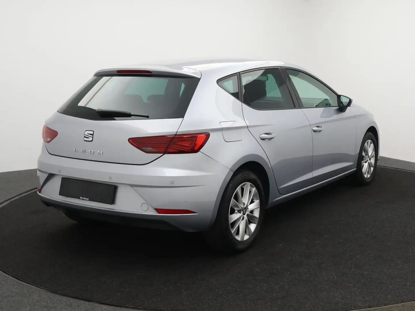 SEAT Leon Leon 5D Move! Ultima 1.0TSI 115PK *NAVI*CRUISE*PDC*AIRCO*BLTH*... Argent - 2