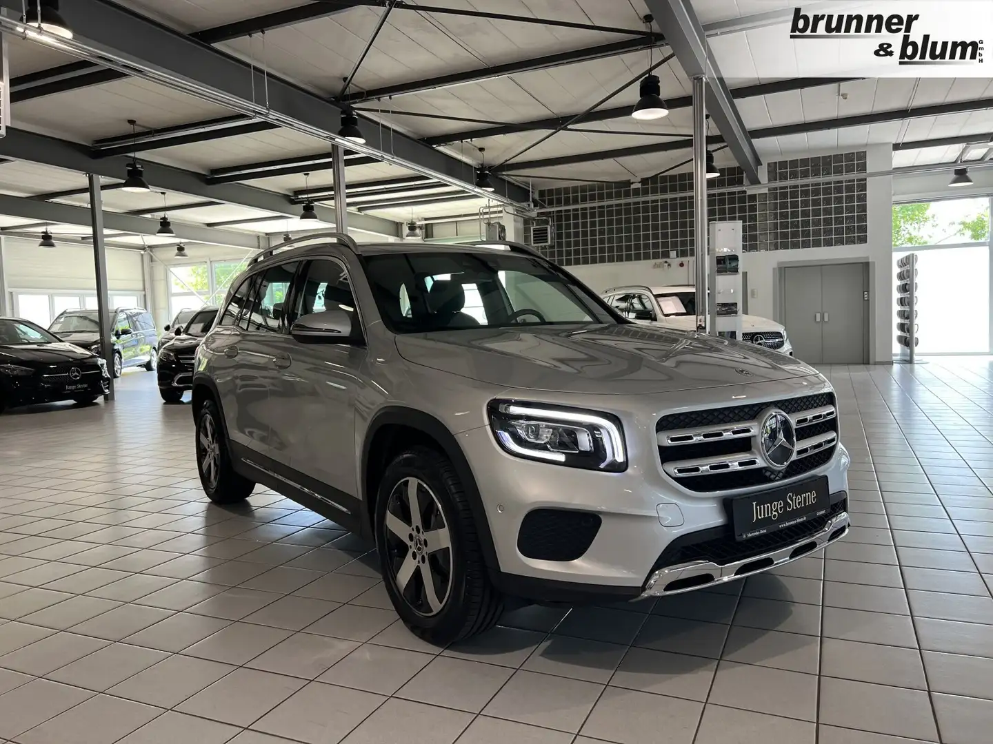 Mercedes-Benz GLB 180 GLB 180 d Progressive,MBUX,LED,Easy Pack,DAB,PTS Silber - 2