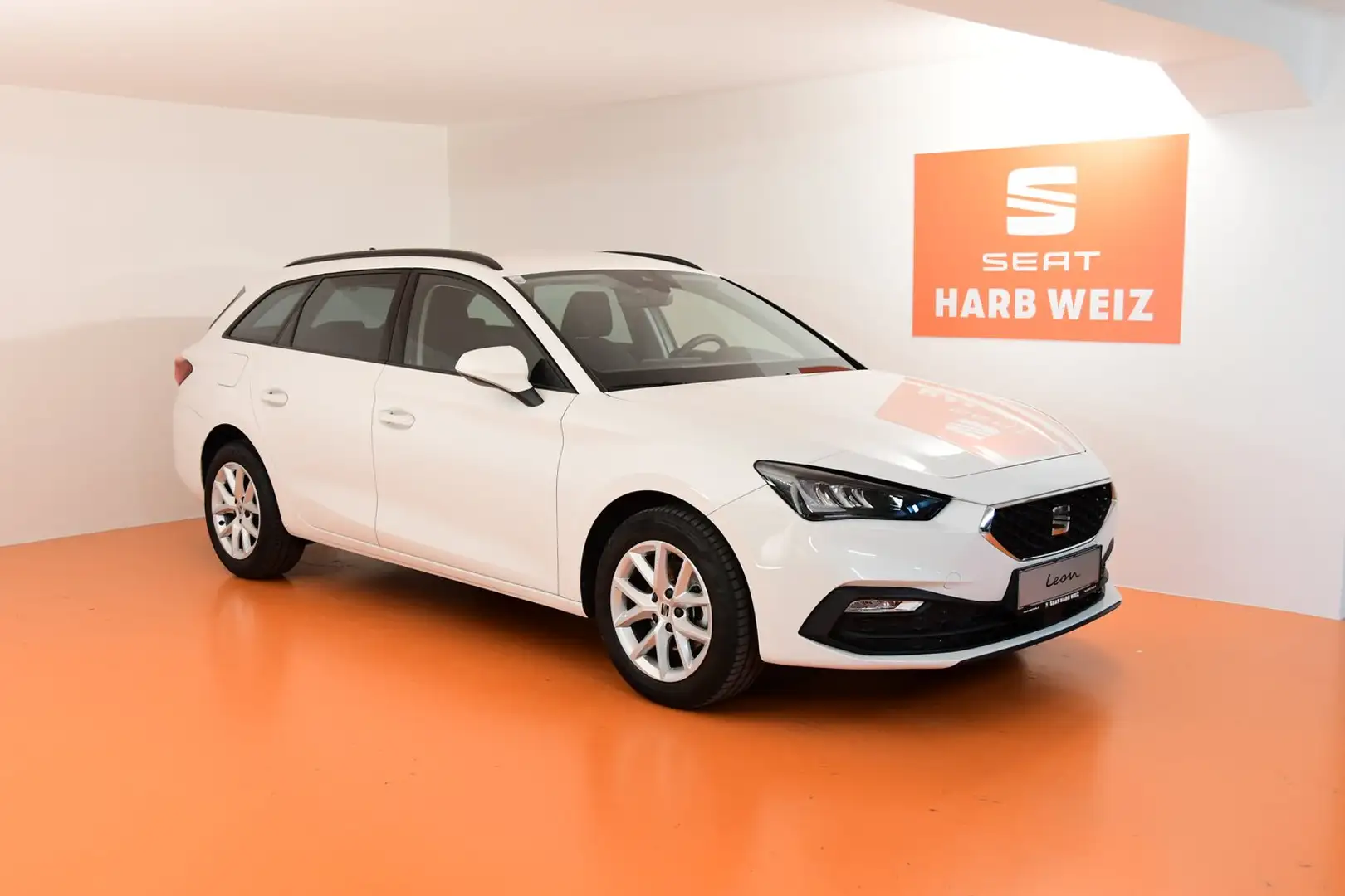 SEAT Leon Reference 1.0 TSI Weiß - 2