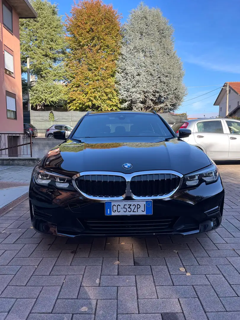 BMW 318 318d Touring Luxury Nero - 1