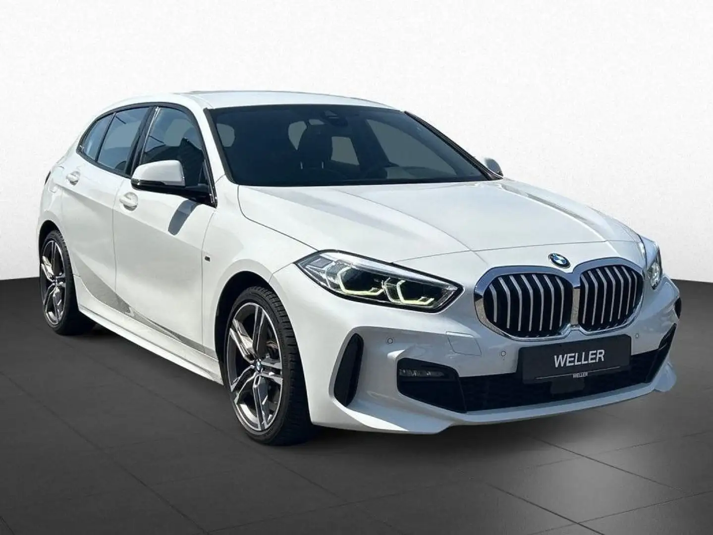 BMW 118 118d 150cv  M sport 2020 Wit - 2