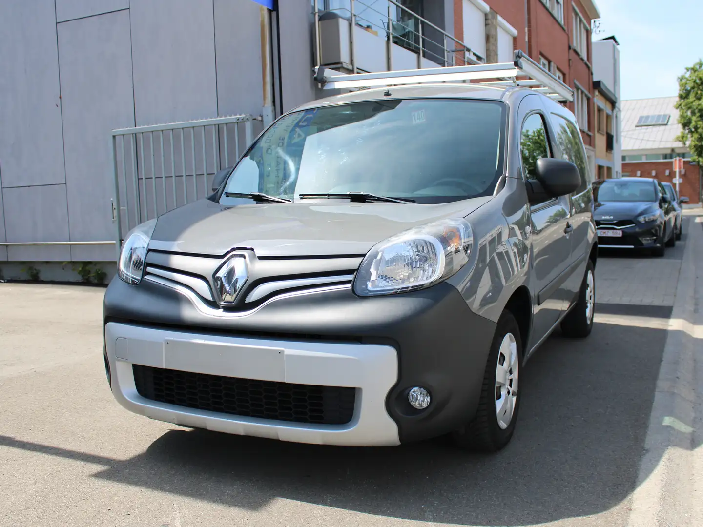 Renault Kangoo 1.5DCI UTILITAIRE 3 PLACES+GPS // 7645 €+TVA Gris - 1