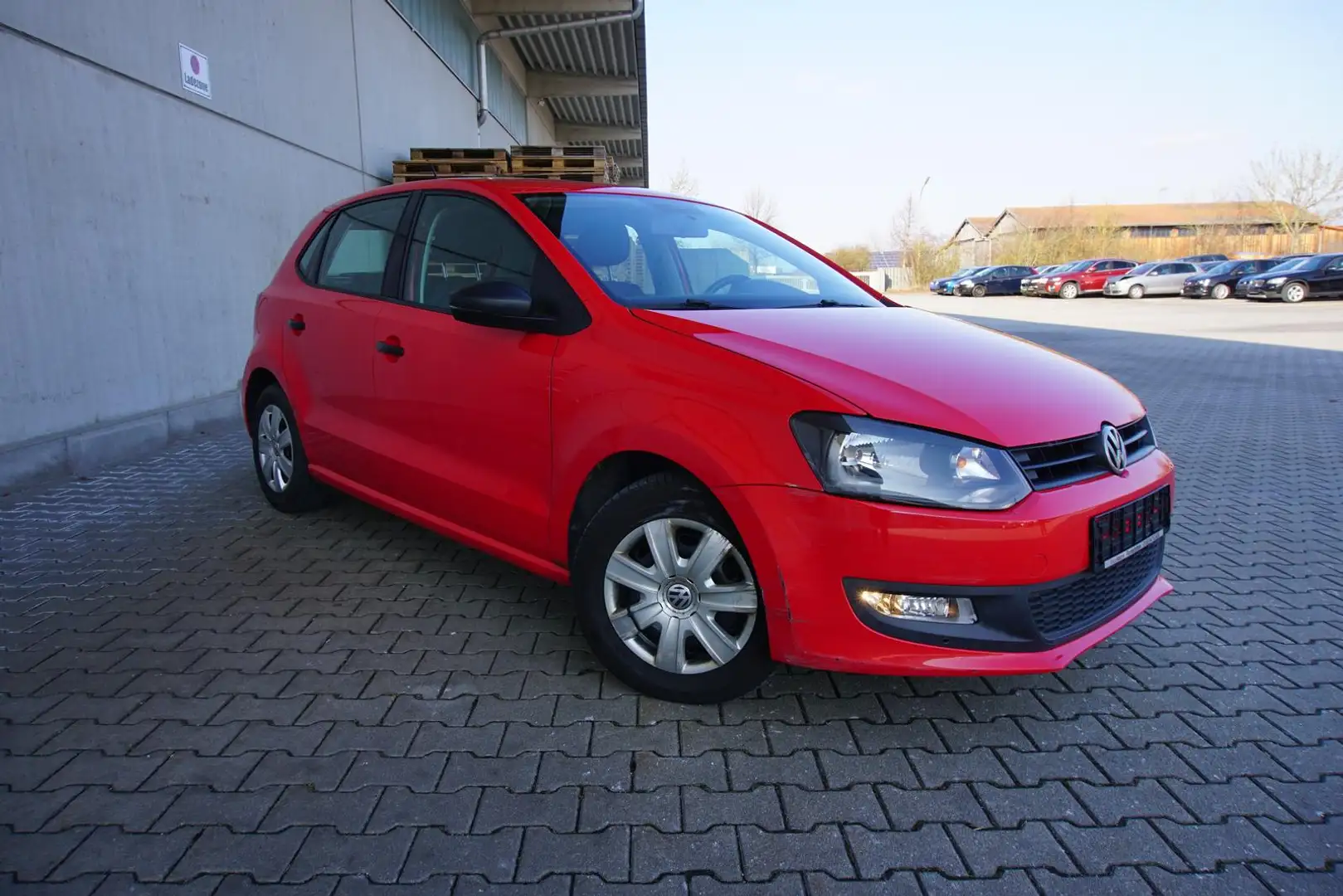 Volkswagen Polo V Trendline AHK Radio Klima ZV/FFB 1.Hand Roşu - 1