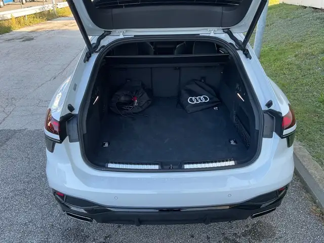 Audi A6 2.0 TFSI e-hybrid quattro 270 kW Ansicht 9