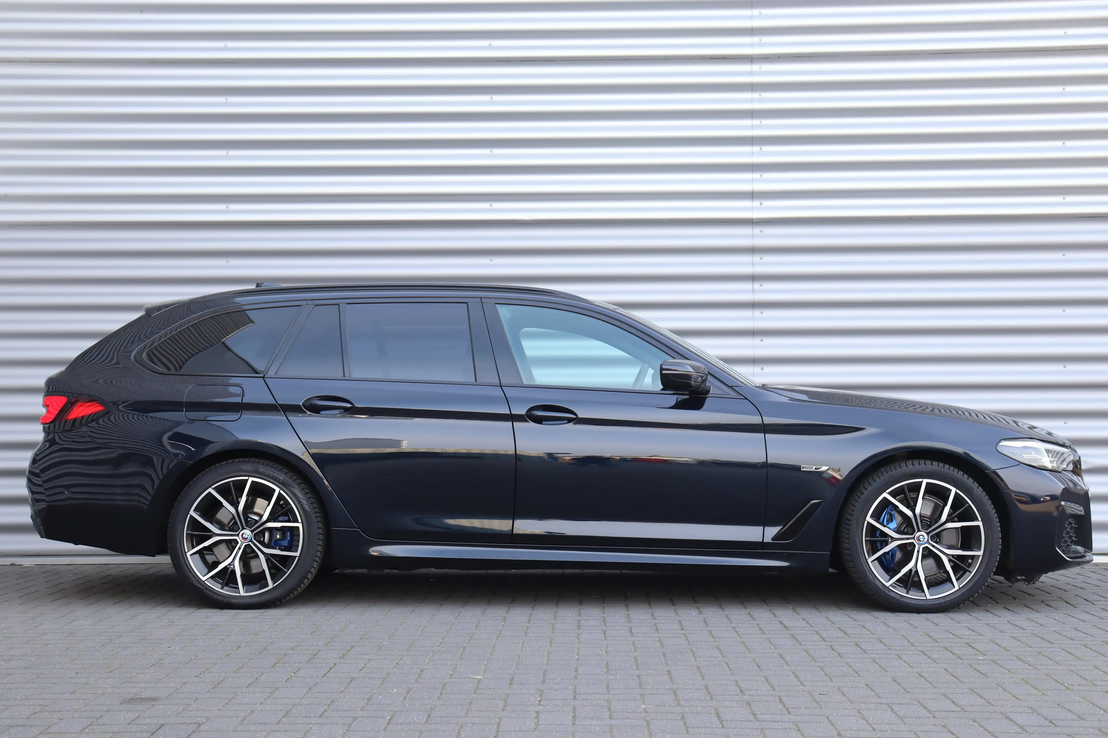 BMW 530 5-serie Touring 530e 292PK BUSINESS EDITION PLUS M — photo 4
