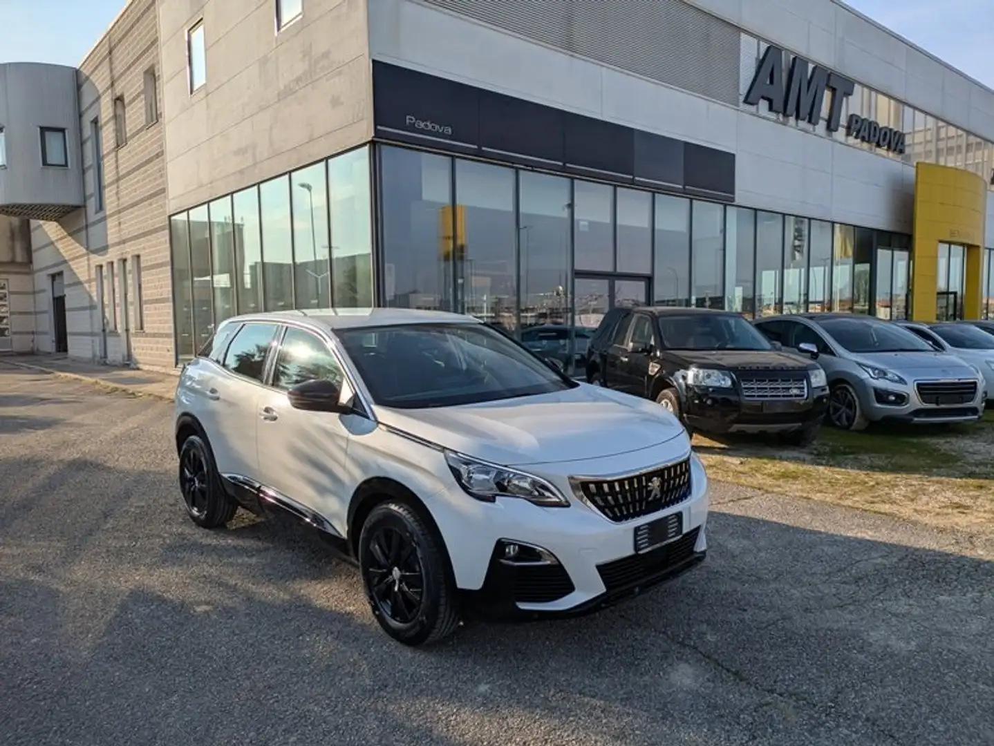 Peugeot 3008 BlueHDi 130 S&S EAT8 Black Line Bianco - 1