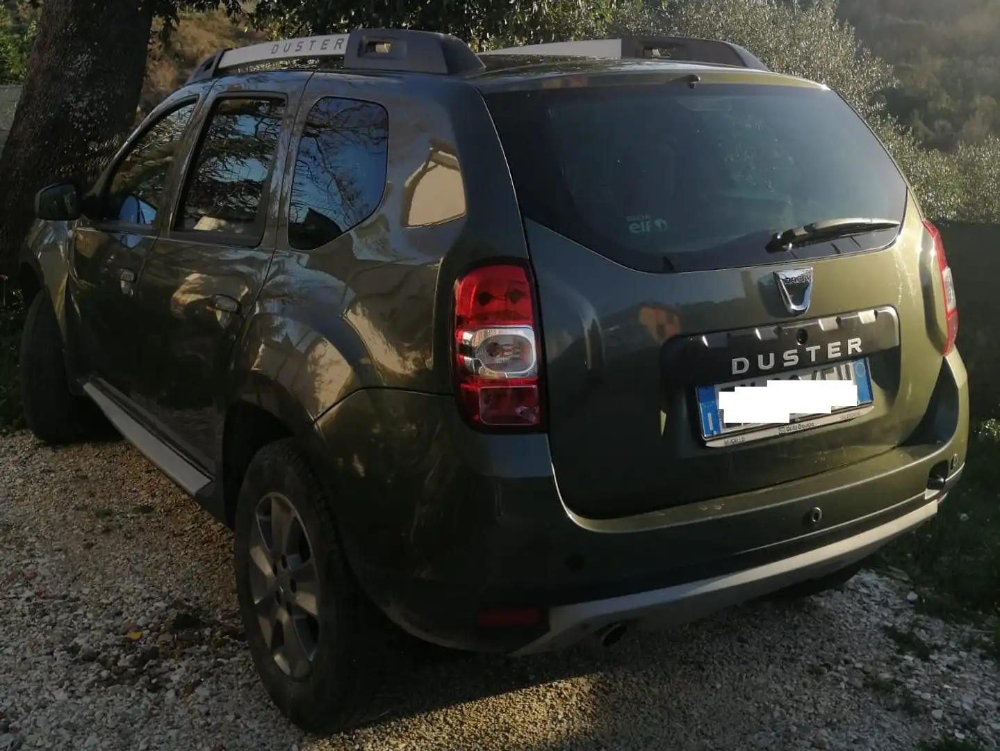 Dacia Duster Duster I 2014 1.6 Ambiance Gpl 4x2 105cv Verde - 2